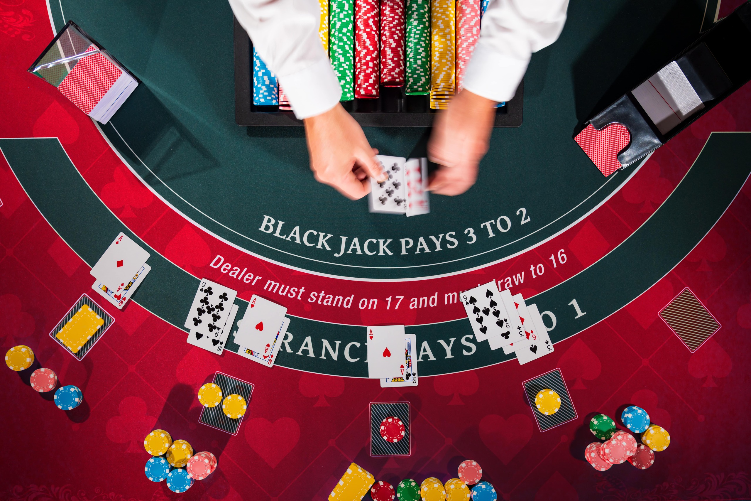 Simple Rules with Strategic Depth in Blackjack