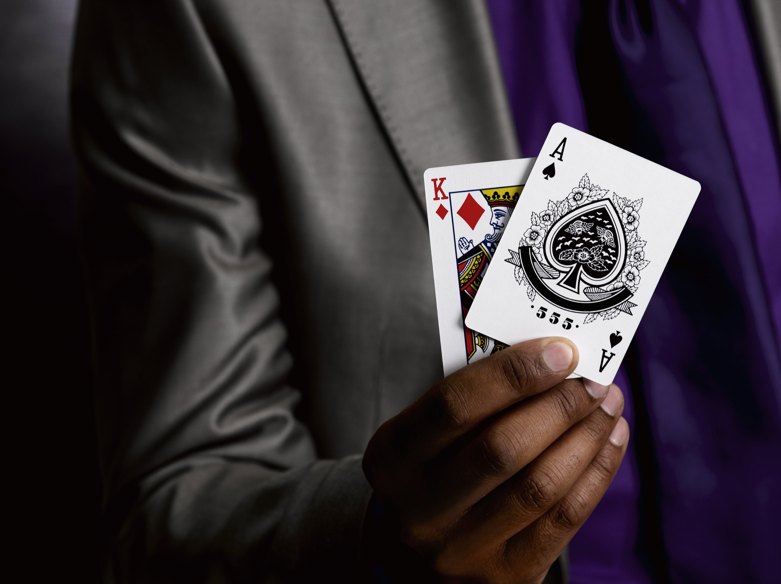 Social and Competitive Aspects in Blackjack